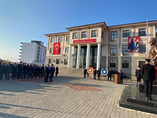 Gazi Mustafa Kemal Atatürk, vefatının 84. yıldönümünde İlçemizde düzenlenen törenle anıldı